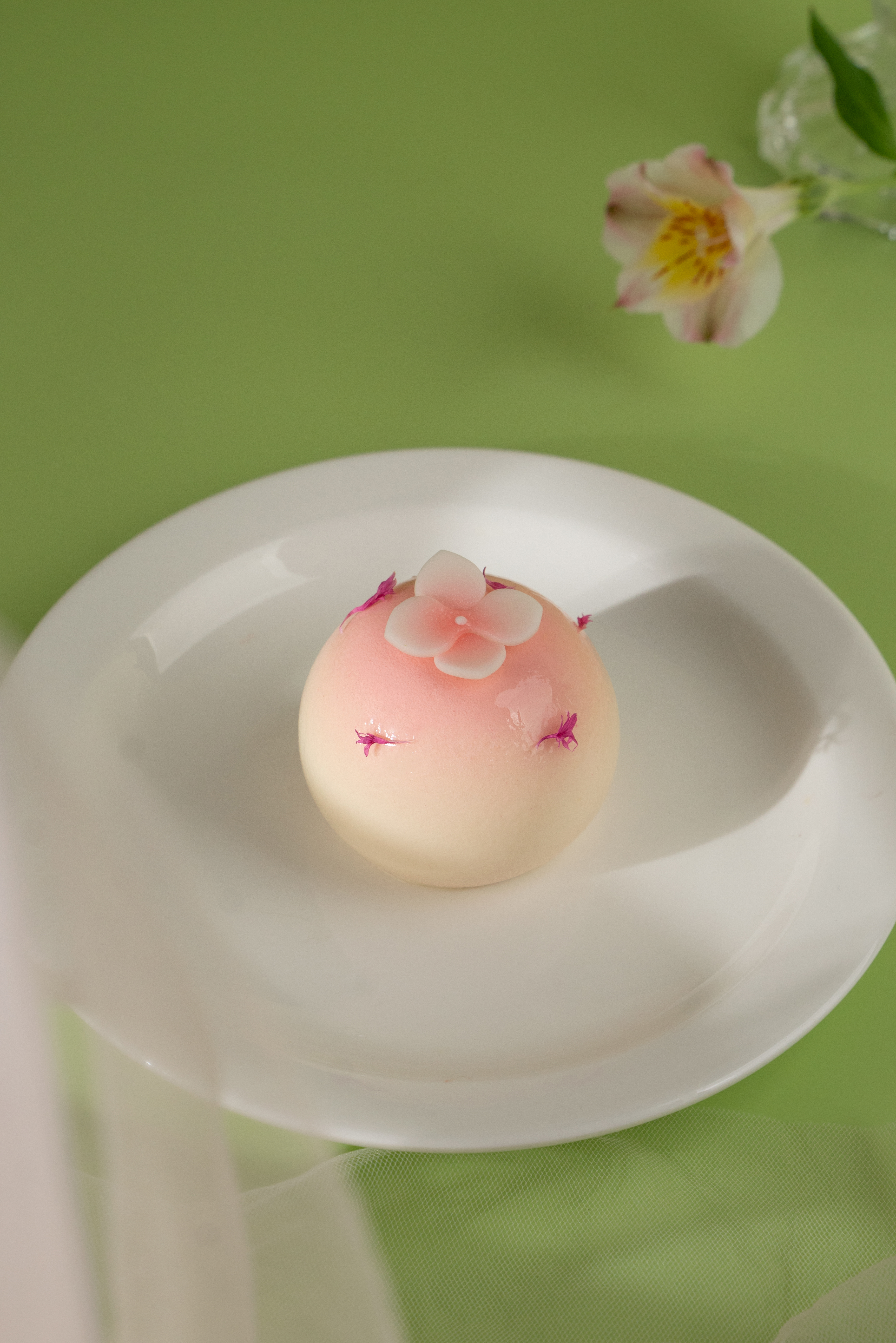 Cheese & Rose Mousse Cake