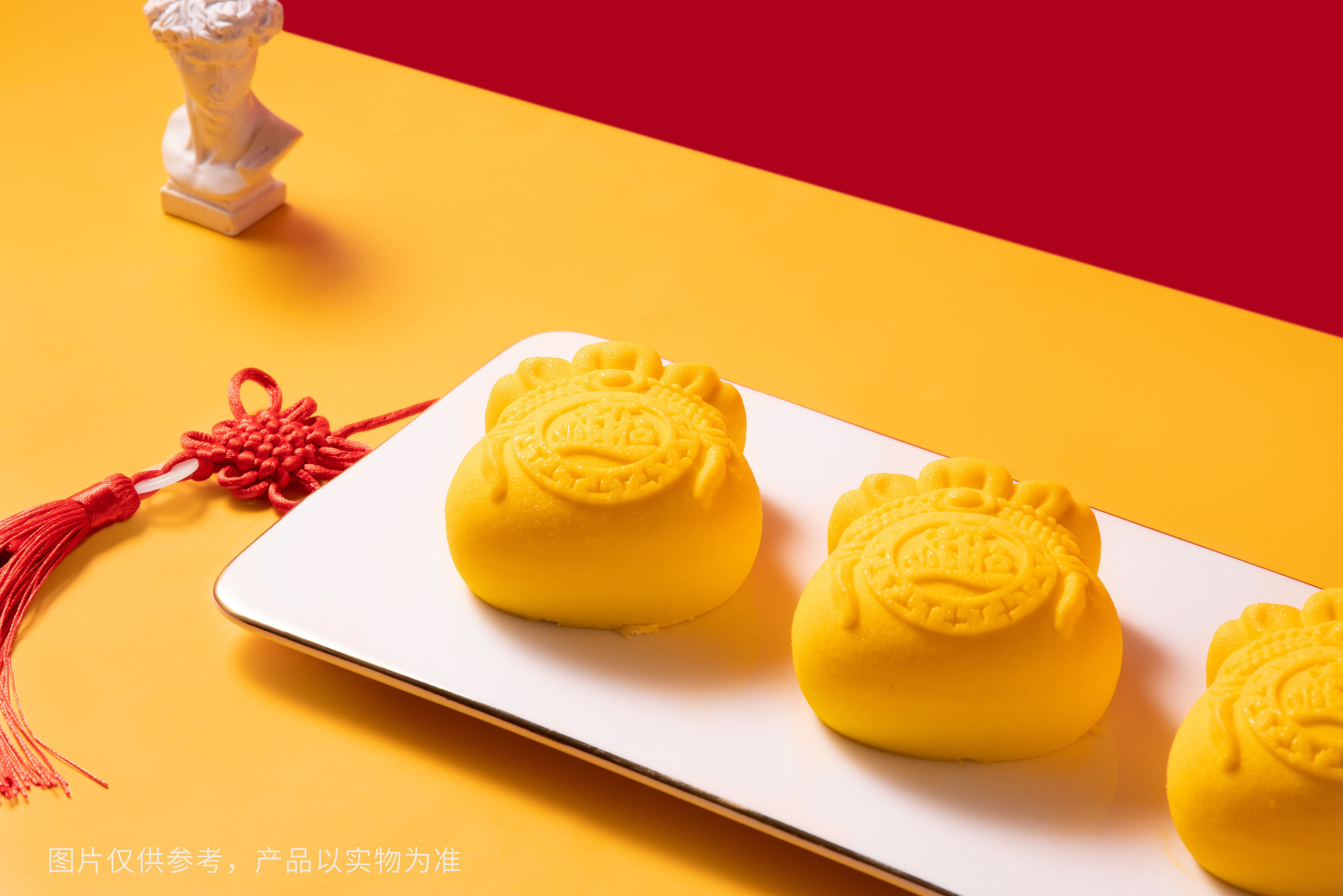 Golden Blessing Bag Mousse Cake