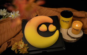 Heart Shiodi Moon Rhyme Mousse Cake Heart
