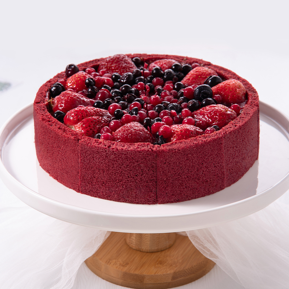 Red Velvet Mousse＆ Berry Cake