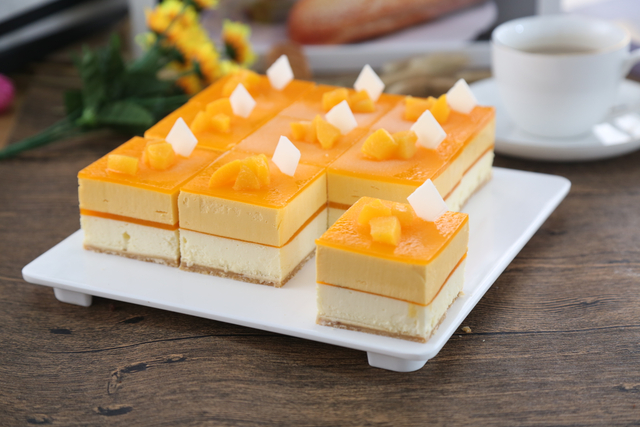 Double Layer Mango Cheese Cake