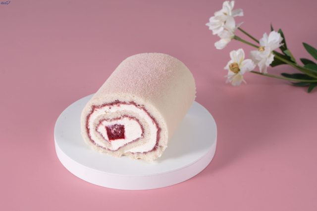 Double Berry Vanilla Swiss Roll Vegan Desserts